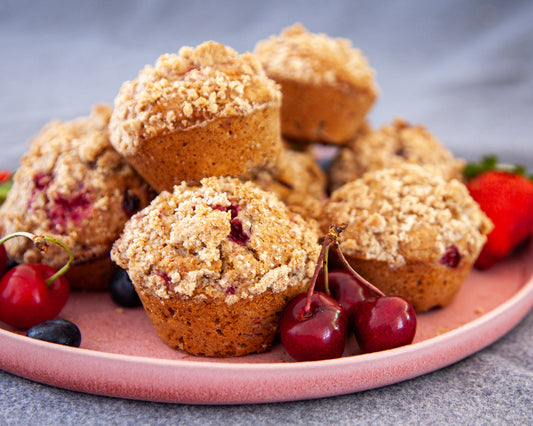 Muffins de Frutos vermelhos com Aveia e Amêndoa